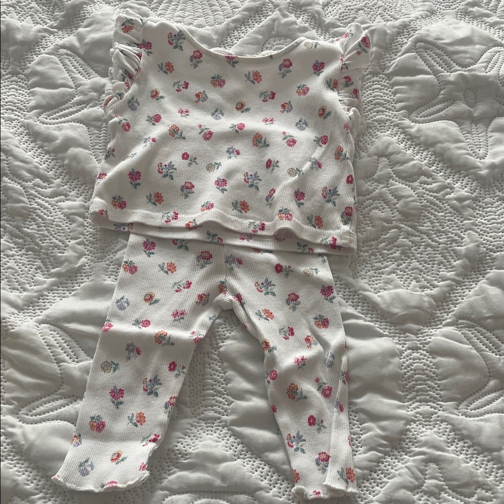 Cute Floral Baby Set with Ruffle Sleeves
